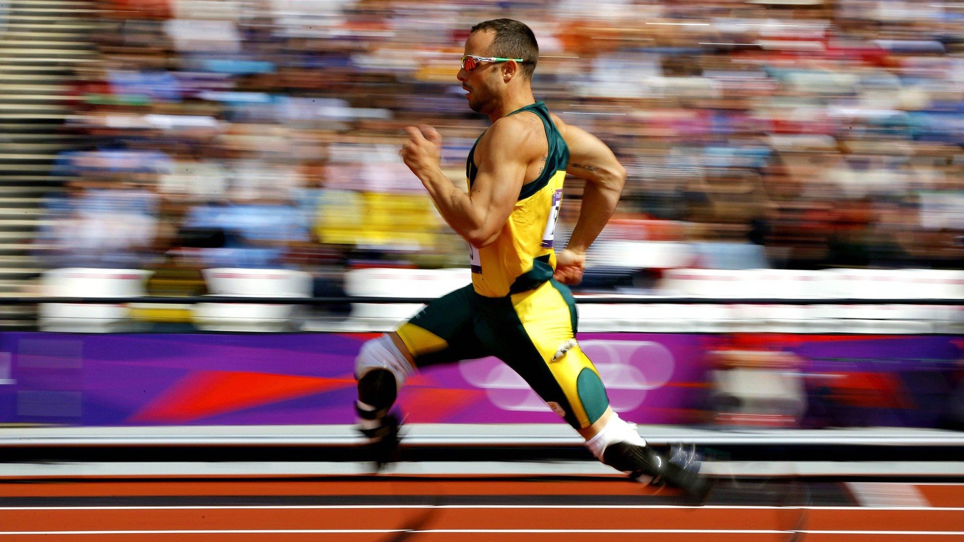 《虚拟偶像造未来：电竞与虚拟明星的跨界合作》，虚拟偶像又叫什么